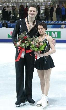 Мария Петрова и Алексей Тихонов